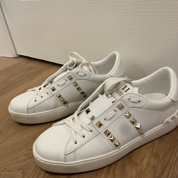 Valentino running shoe with dust bag - Picture 4 of 4